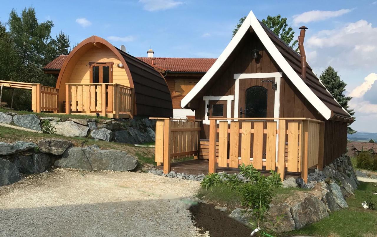 Glamping Park Hotel Moenichkirchen Bagian luar foto